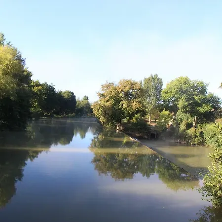 Camping Paradis Ile-du-pont Campingplatz 3*