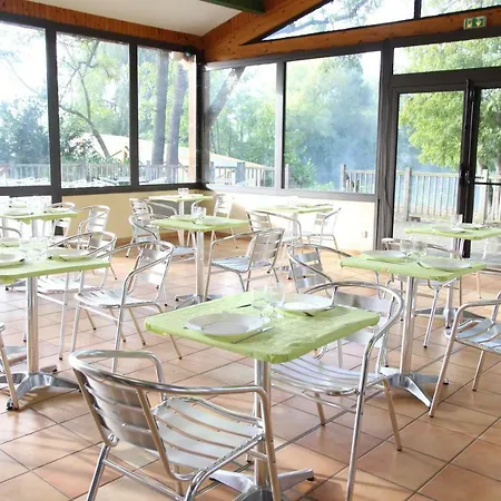 Camping Paradis Ile-du-pont 3*